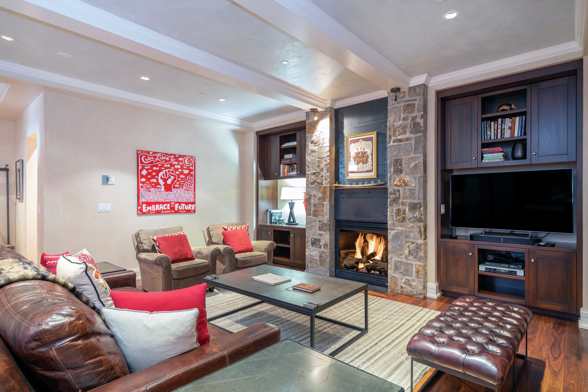 2 Bdrm 2 Bath - Living Room