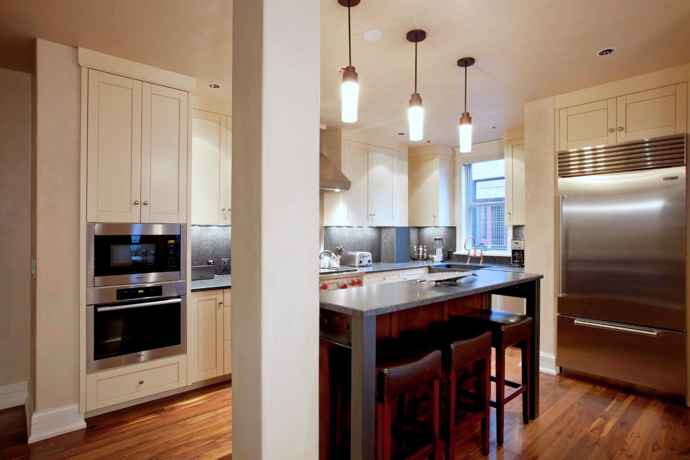 2 Bdrm 2 Bath - Kitchen