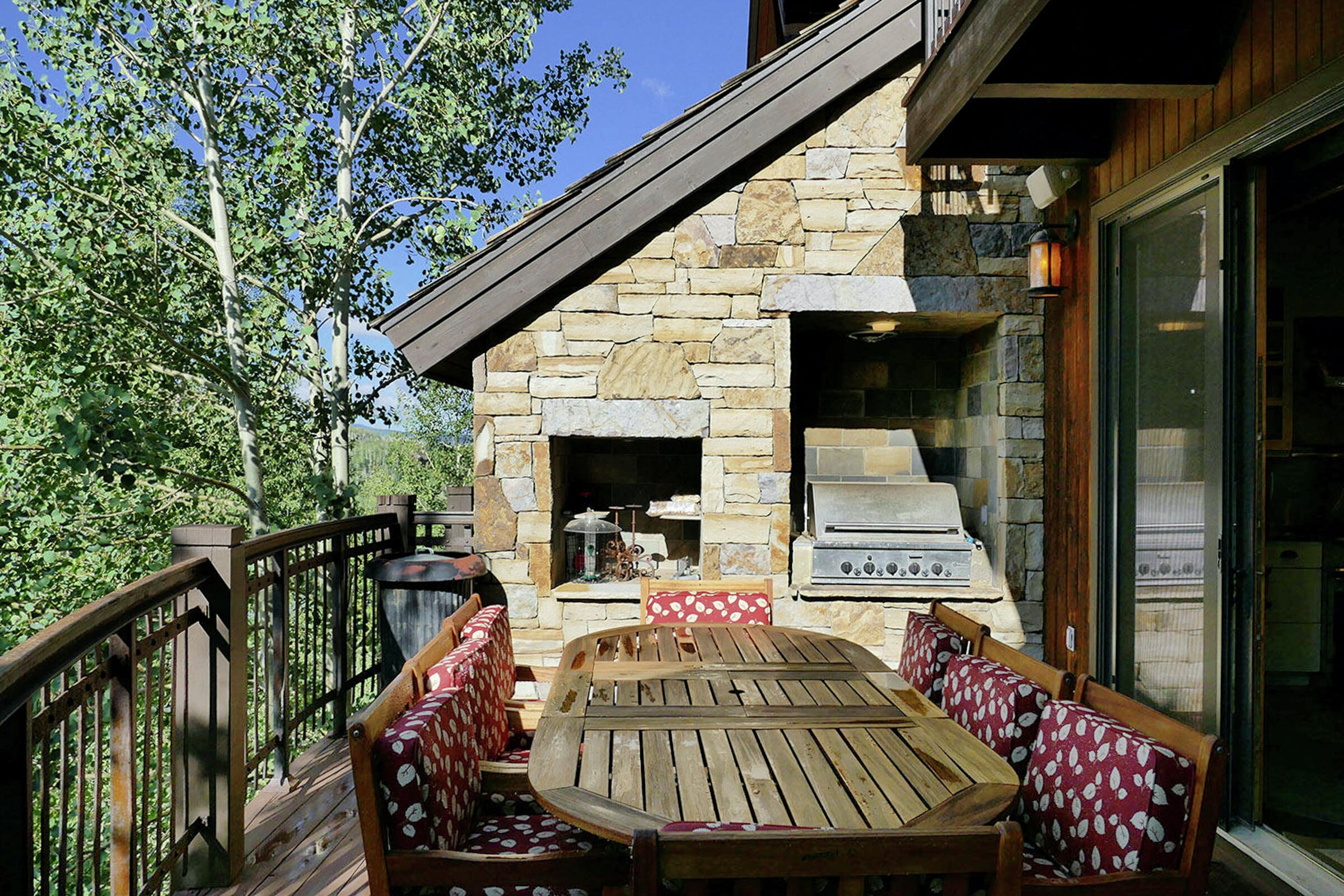 Balcony with BBQ