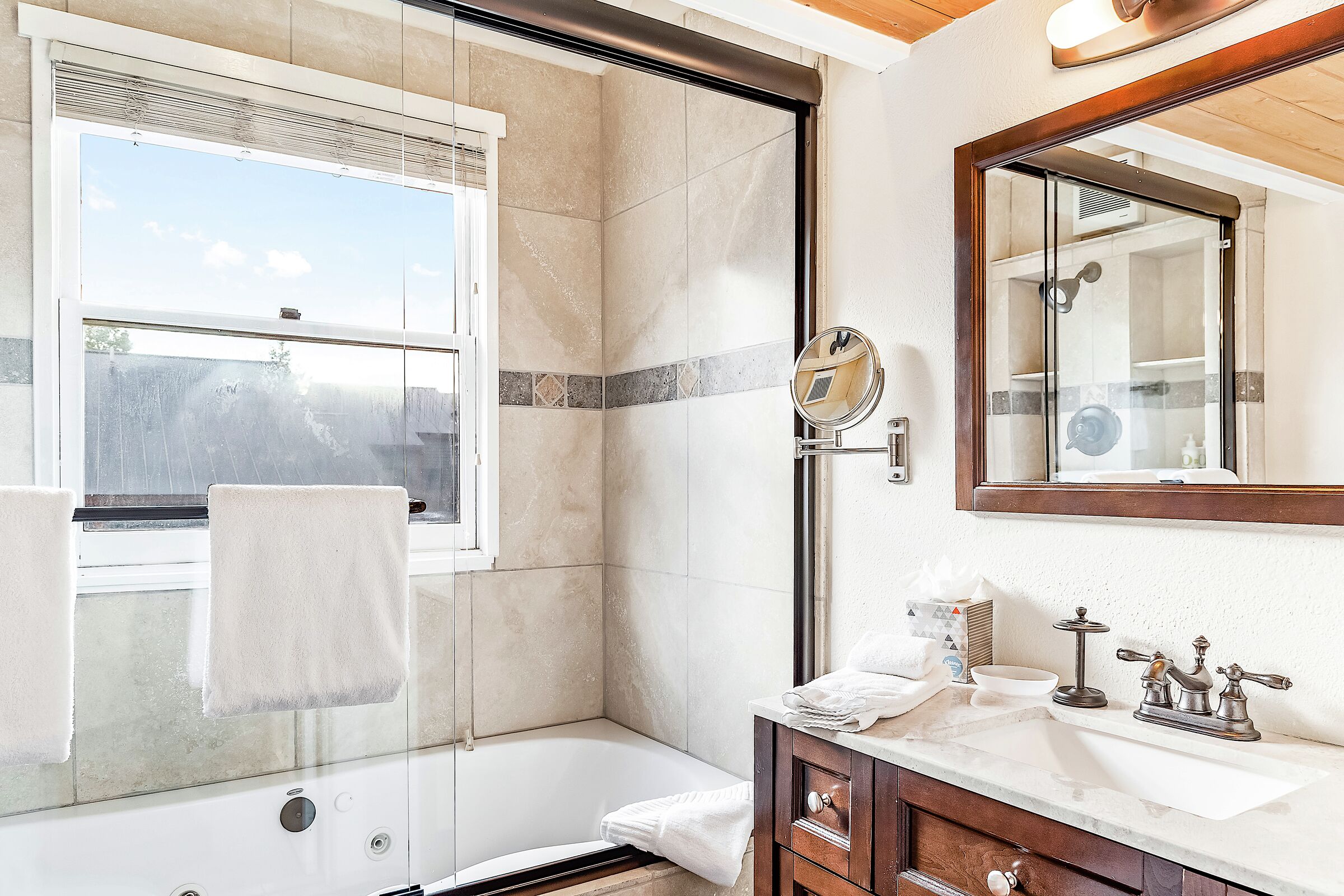 #5 - Ensuite Bathroom