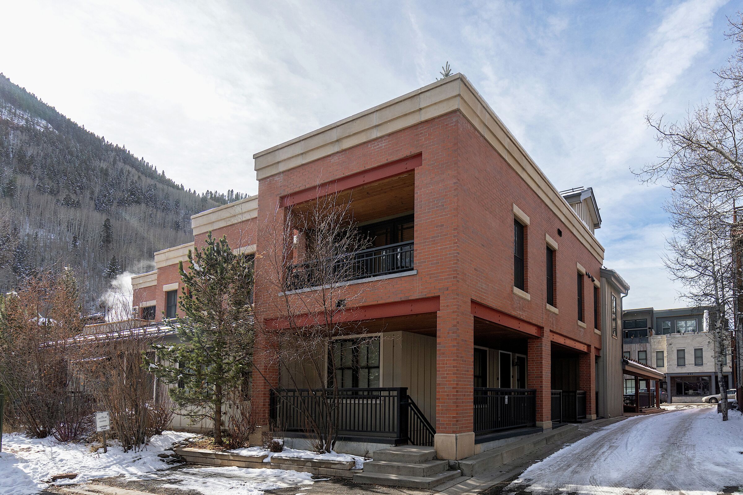 Ballard House North