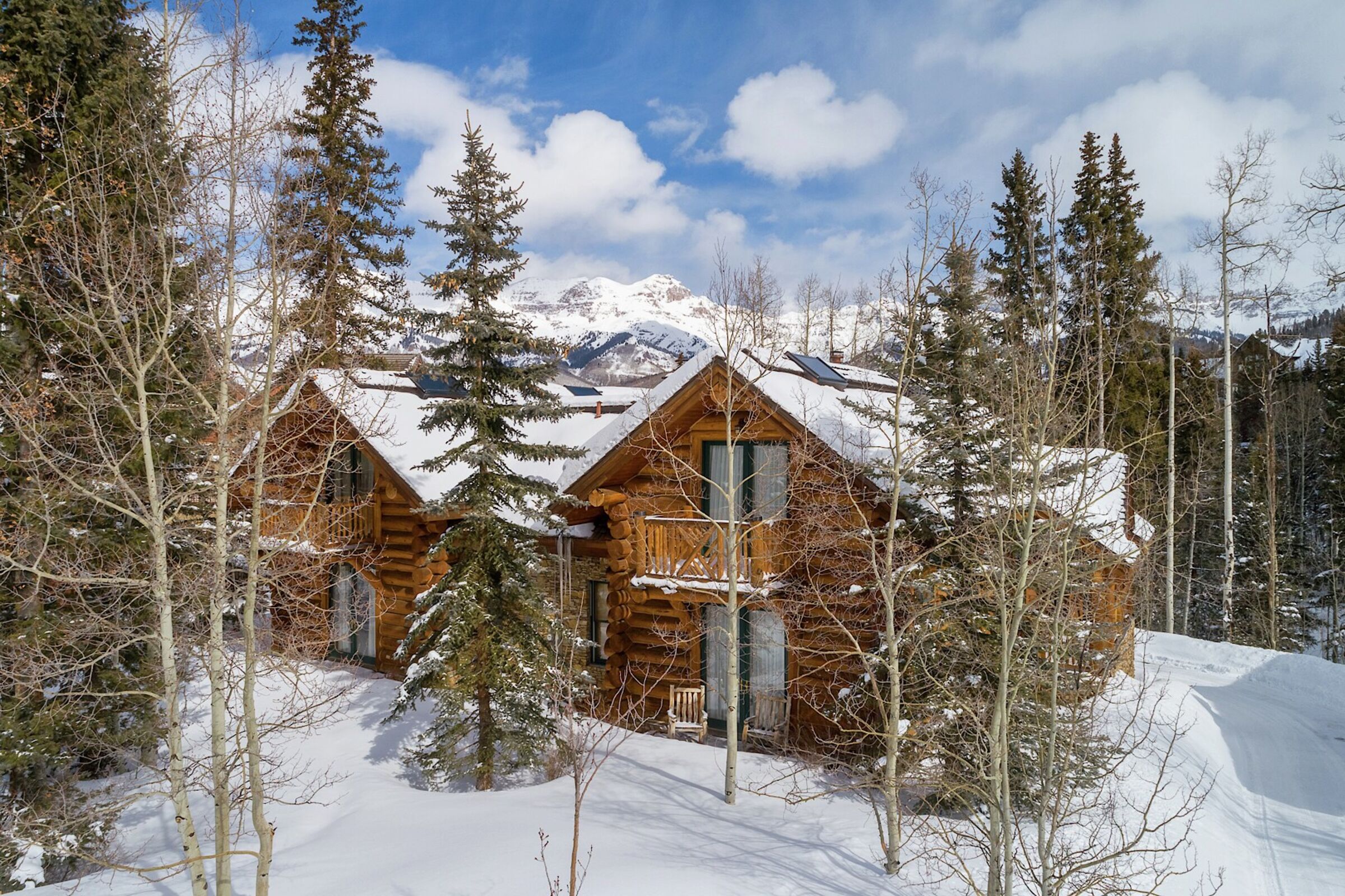 Double Cabins Townhomes
