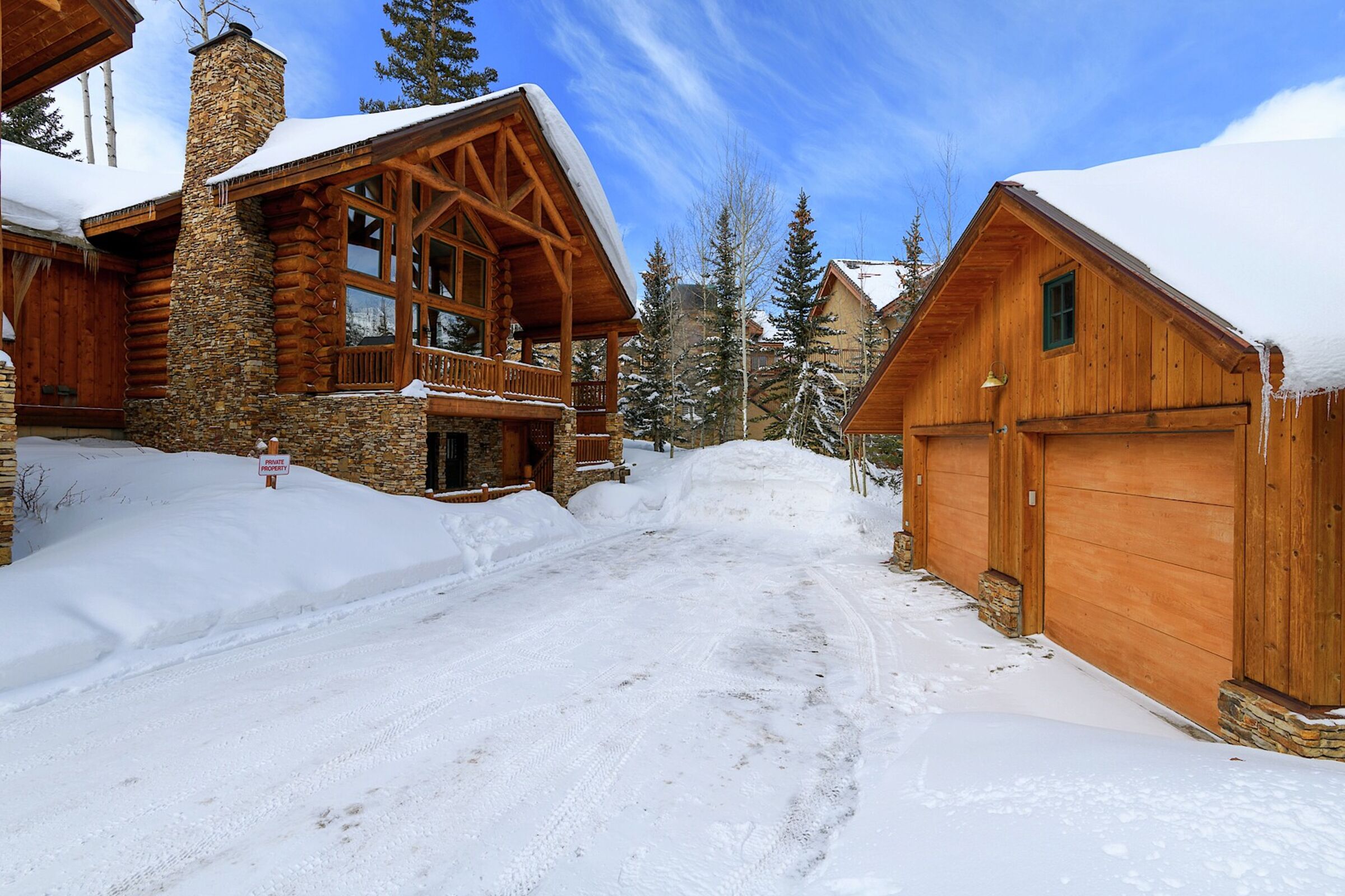 Double Cabins Townhomes
