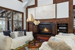 3 Bdrm + Den 2.5 Bath HT - Living Room