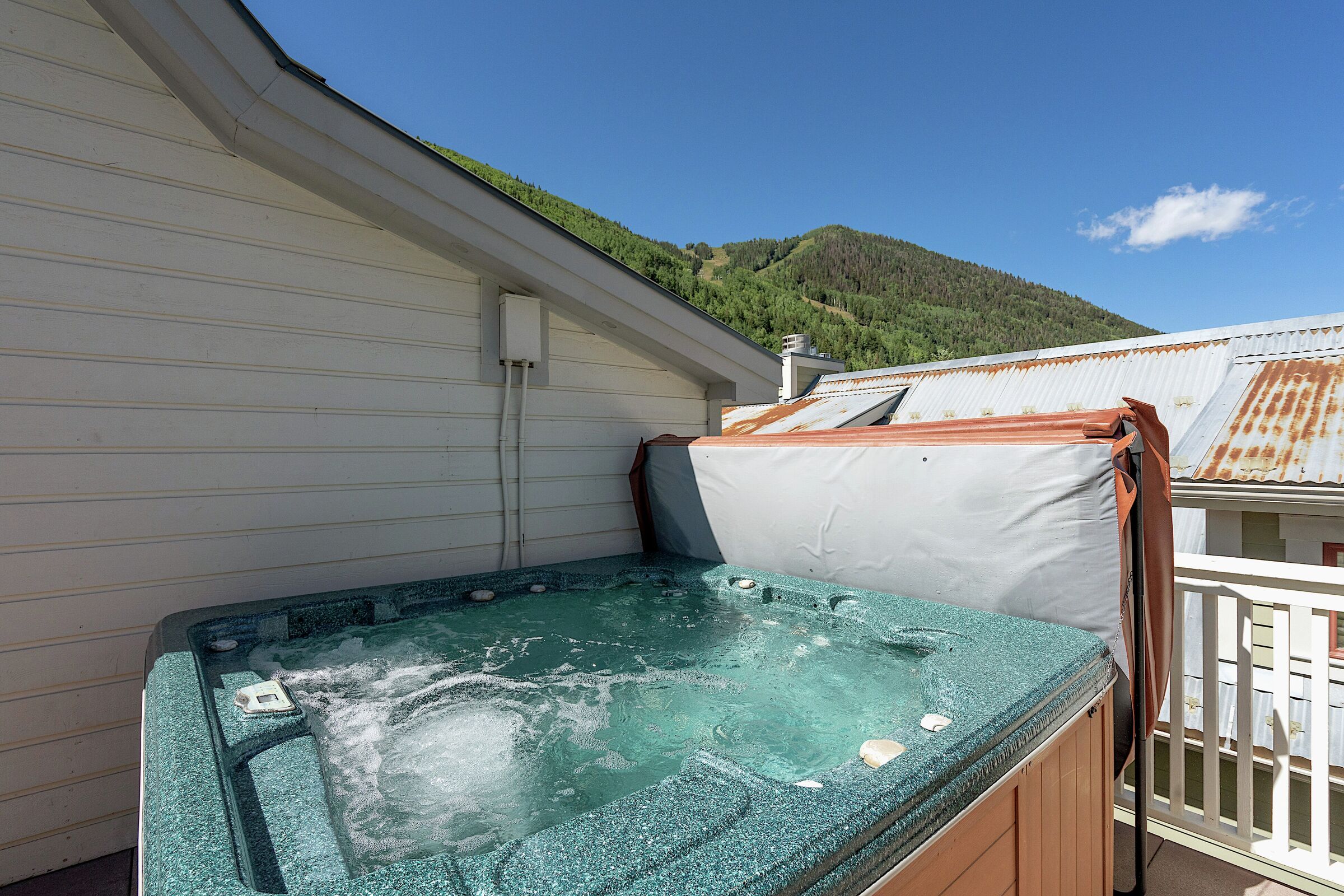 Rooftop Patio with Hot Tub