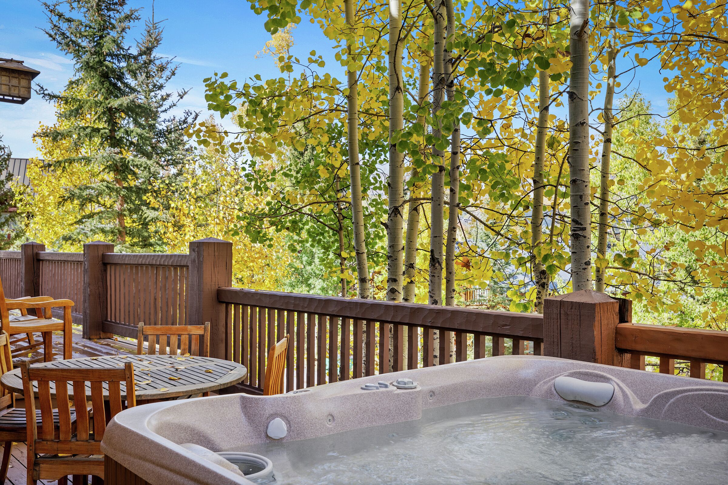 Balcony with Hot Tub