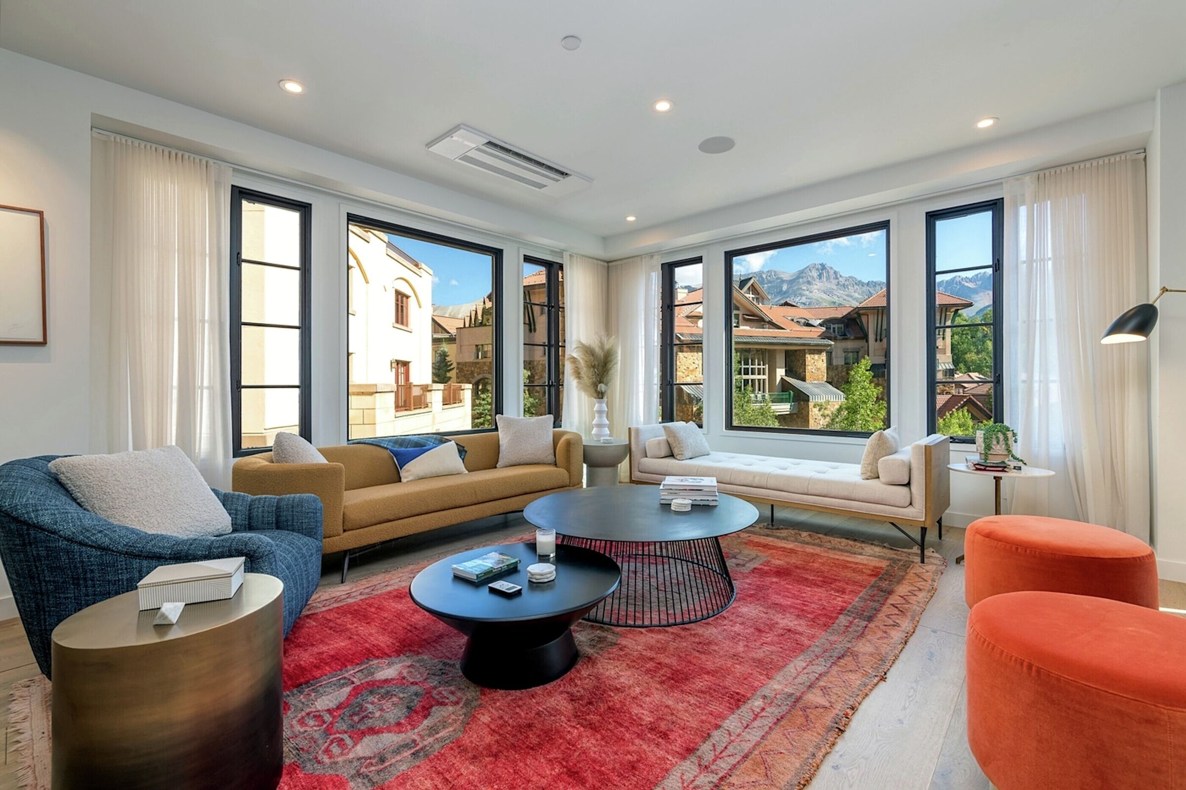 Sitting Area