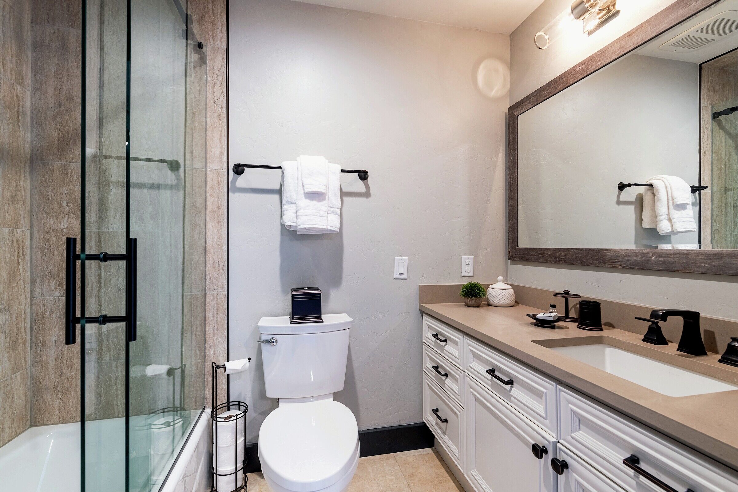 #303 - Ensuite Bathroom