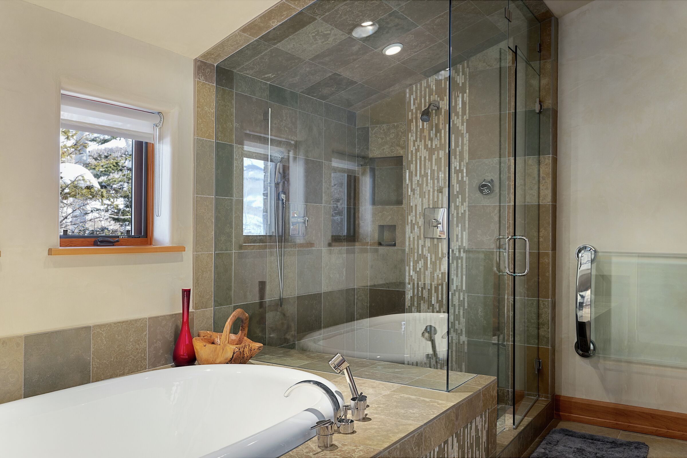 Master Ensuite Bathroom