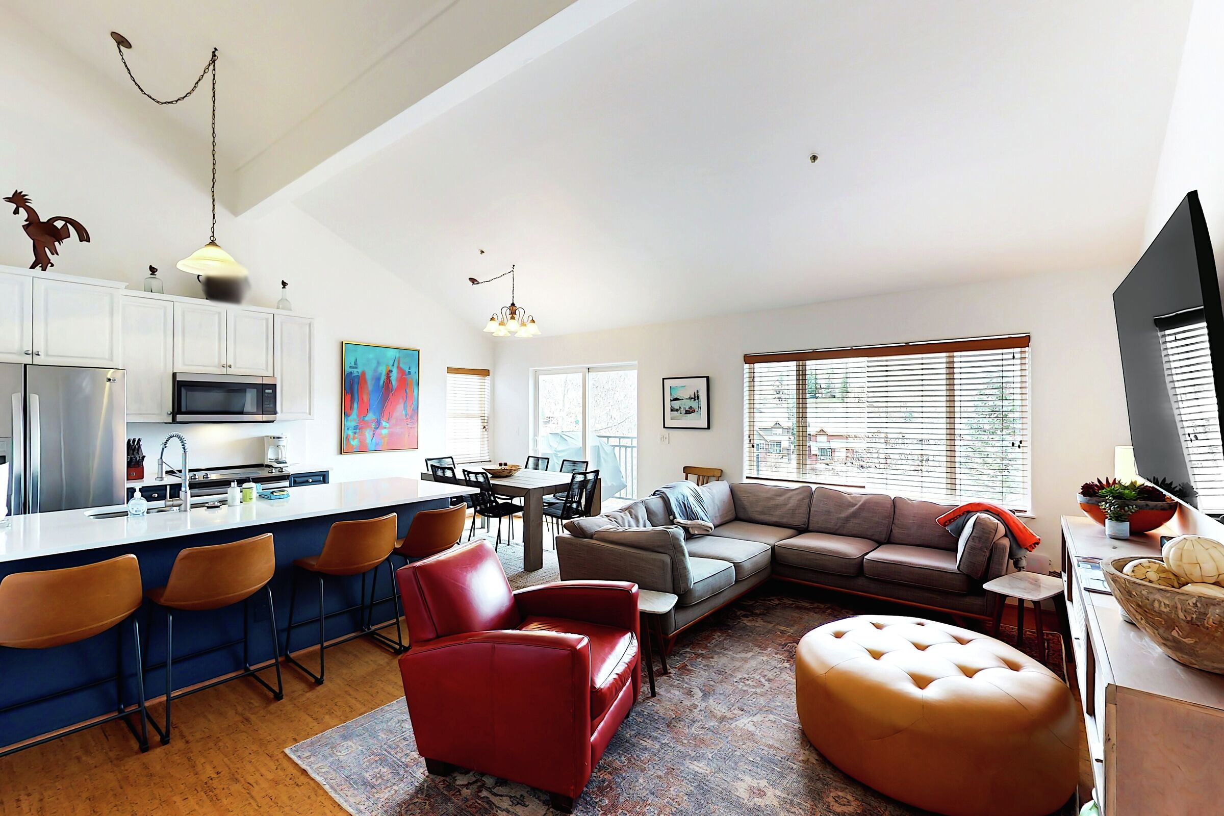 #5B - Living Area