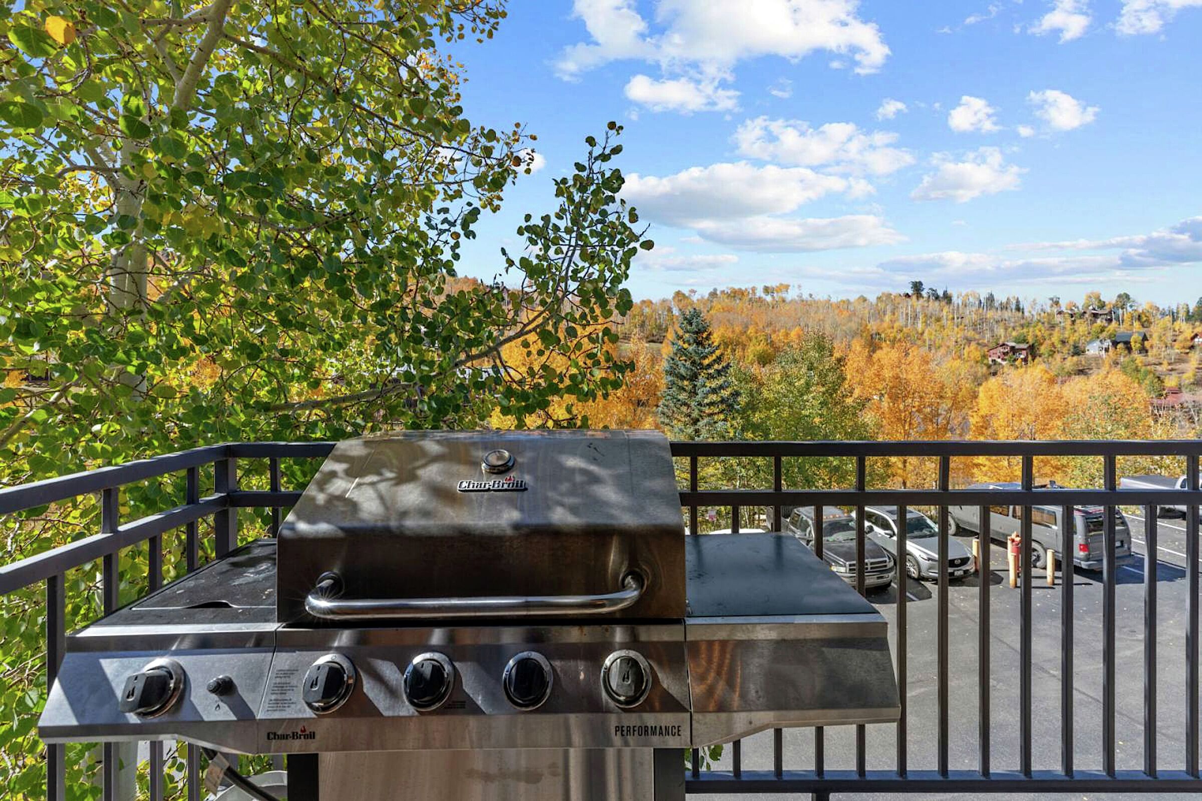 #5B - Balcony with BBQ