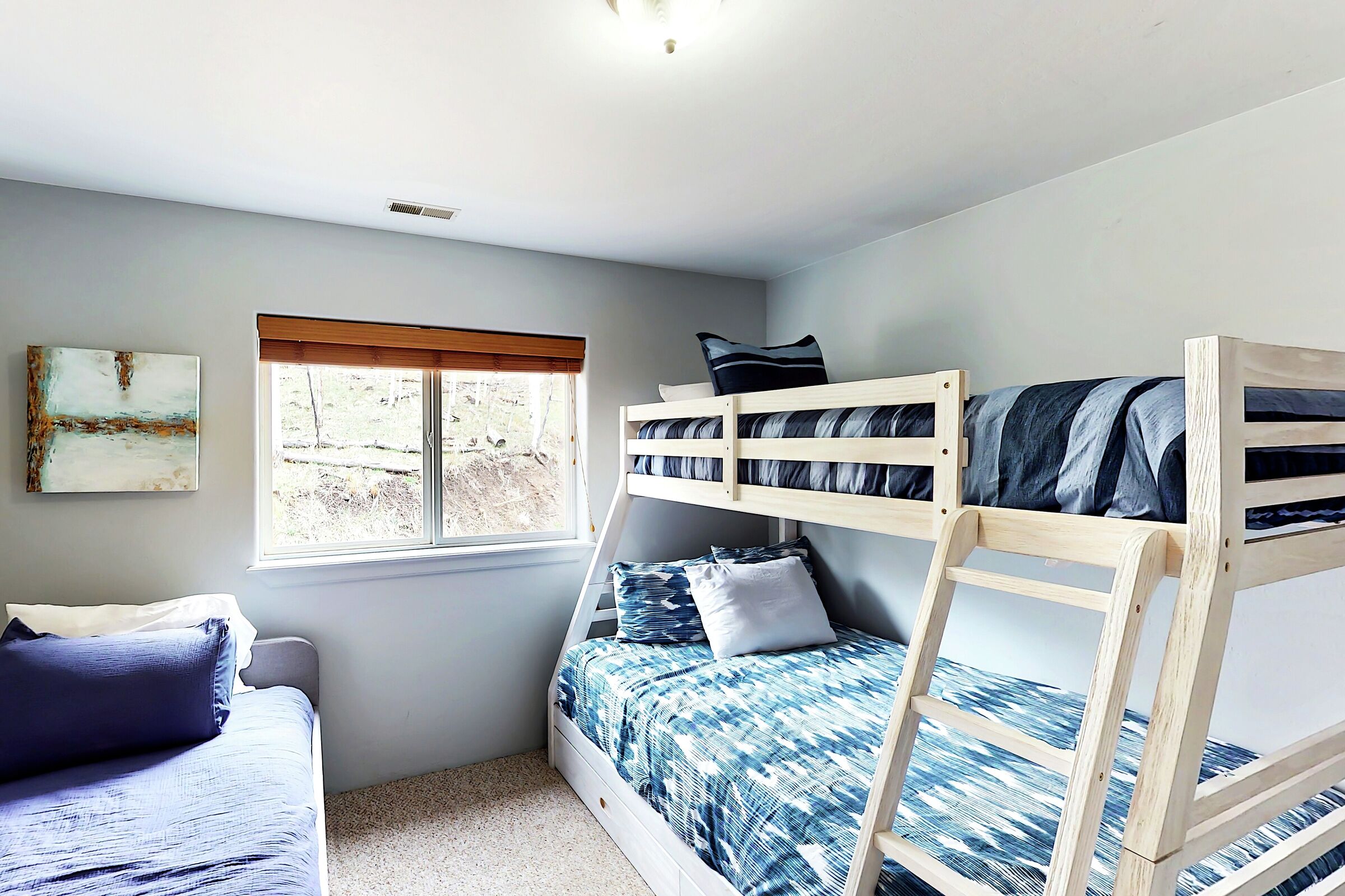 #5B - Bedroom