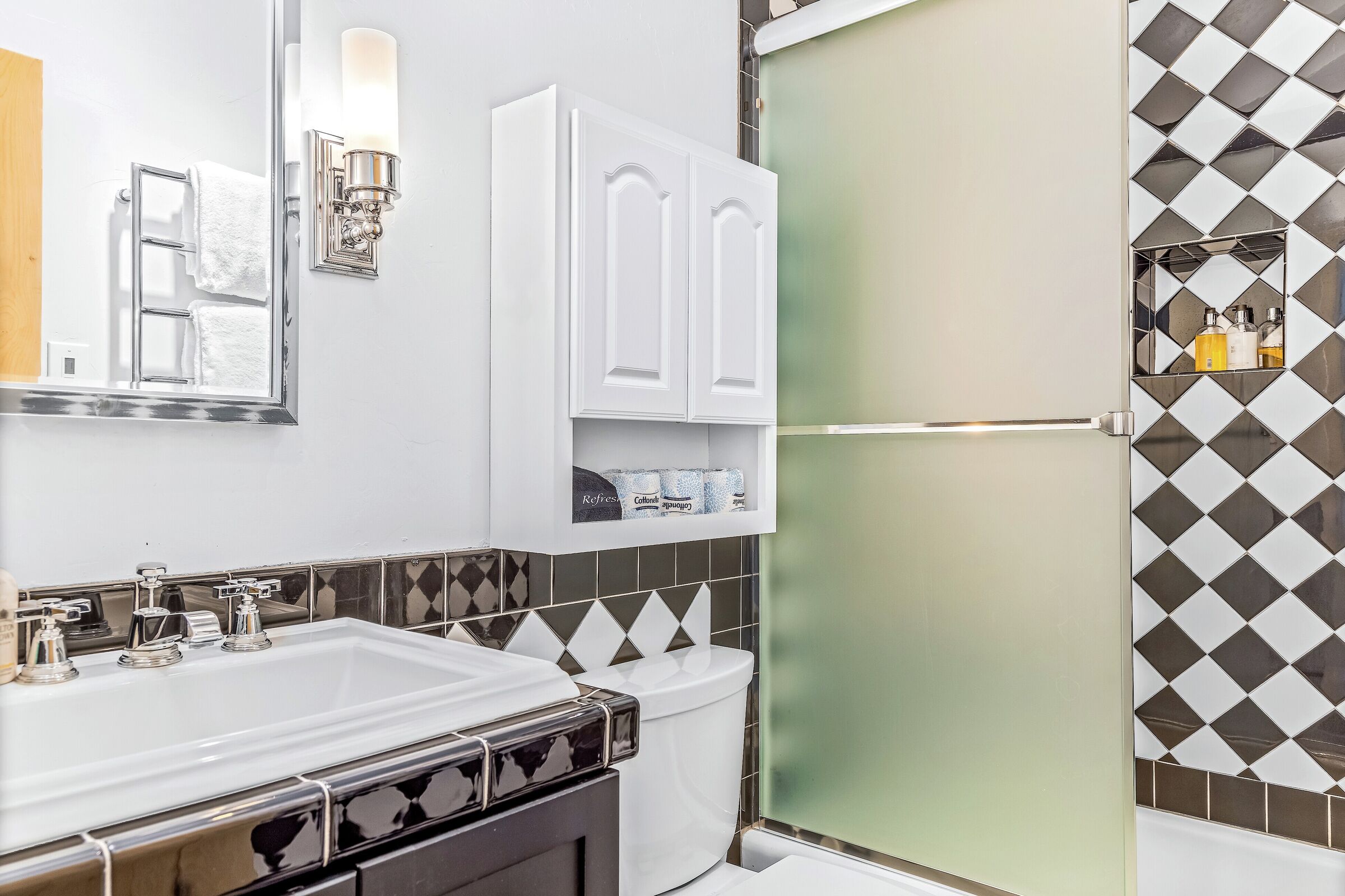 #11 - Bathroom