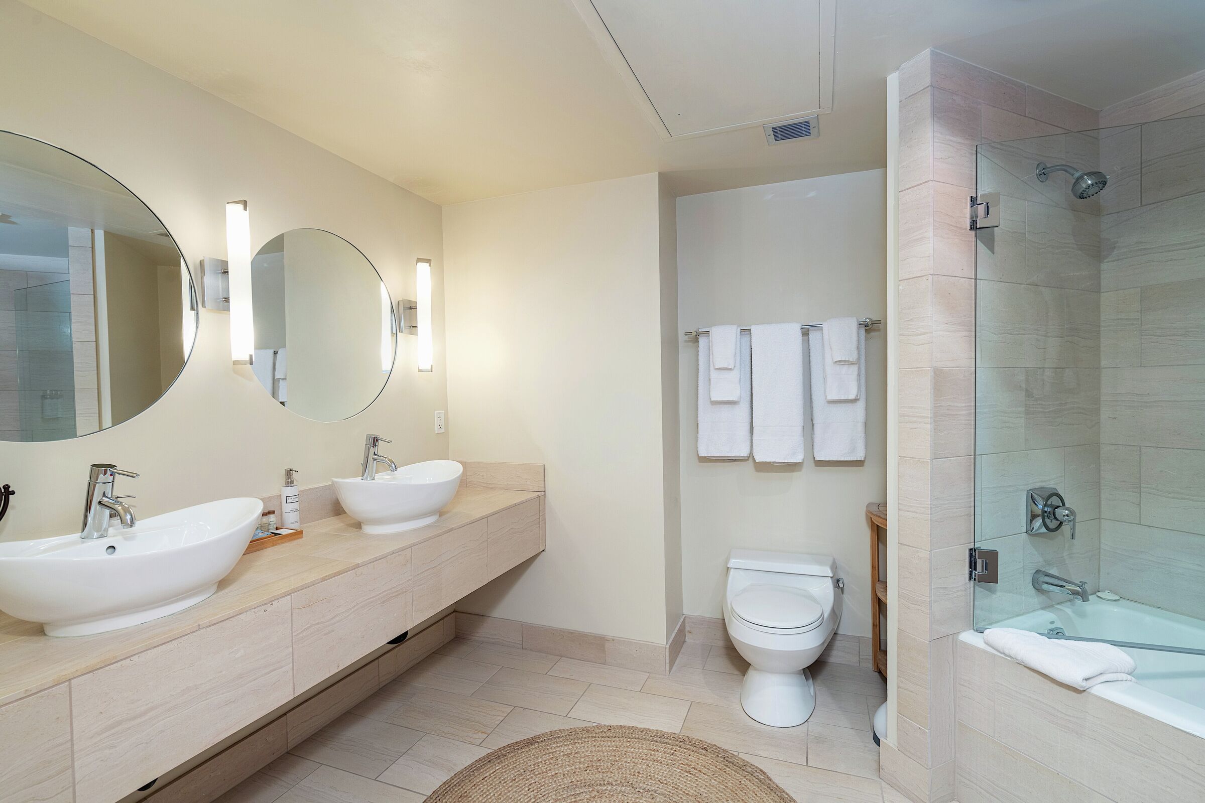 Master Ensuite Bathroom