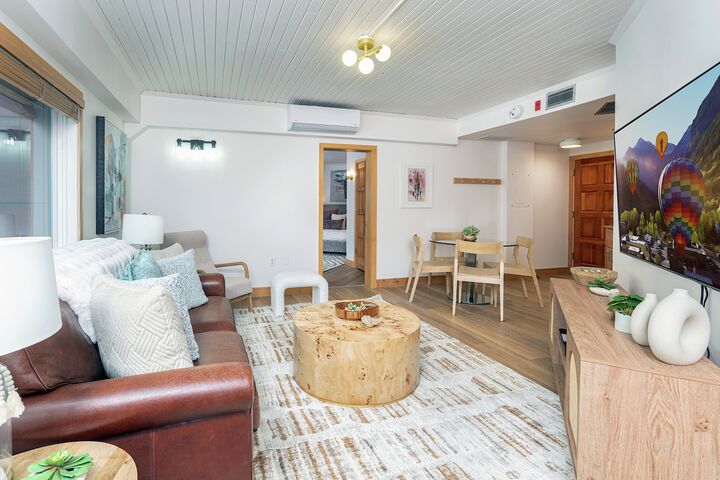 #203 - Living Area