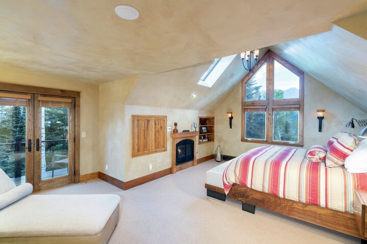 5 Bdrm 5.5 Bath HT - Master Bedroom