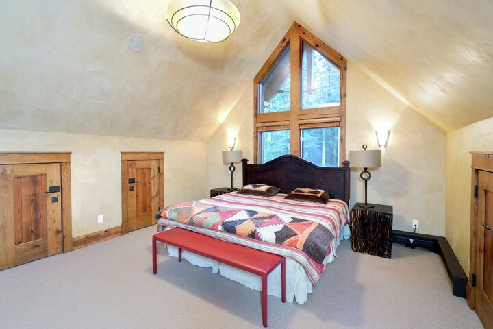 5 Bdrm 5.5 Bath HT - Bedroom