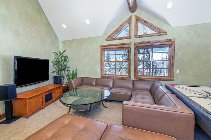 6 Bdrm 6.5 Bath HT - Family Room