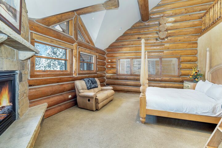 6 Bdrm 6.5 Bath HT - Bedroom