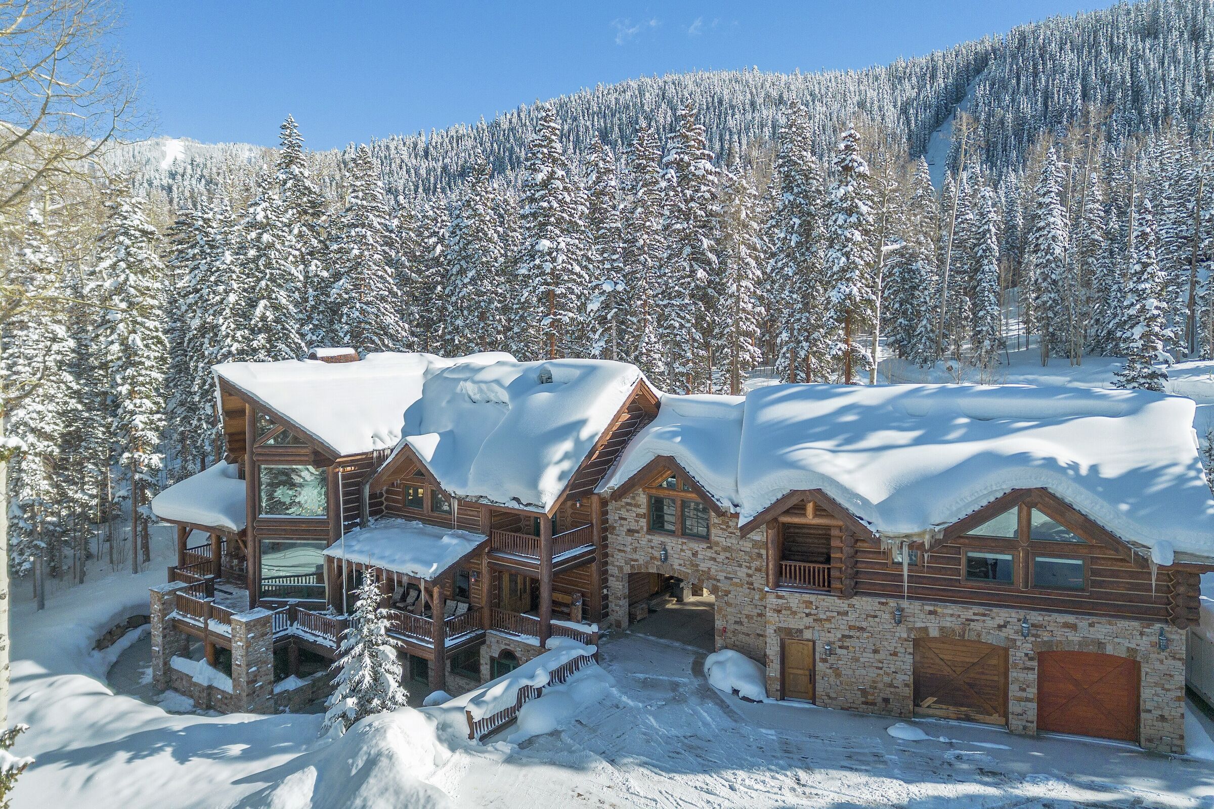 Bearpaw Manor