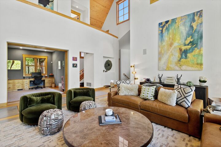 5 Bdrm 5.5 Bath HT - Living Area
