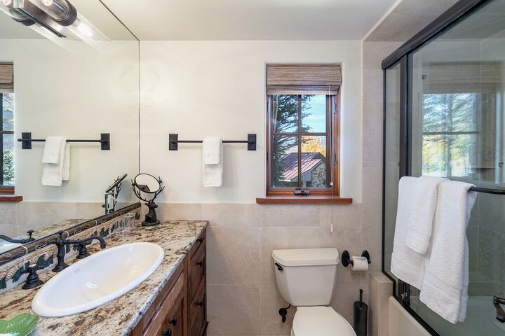 Ensuite Bathroom