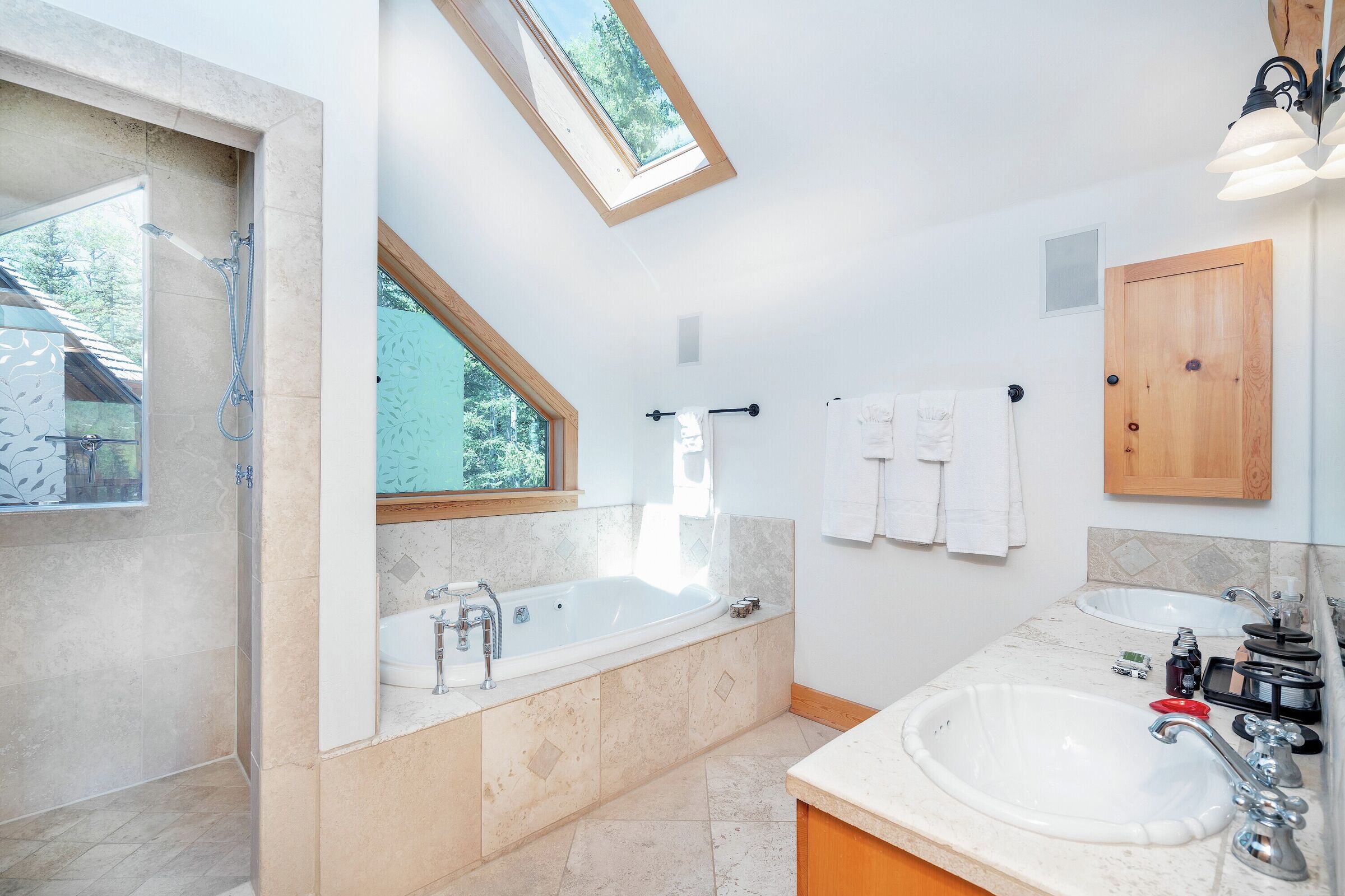 Master Ensuite Bathroom