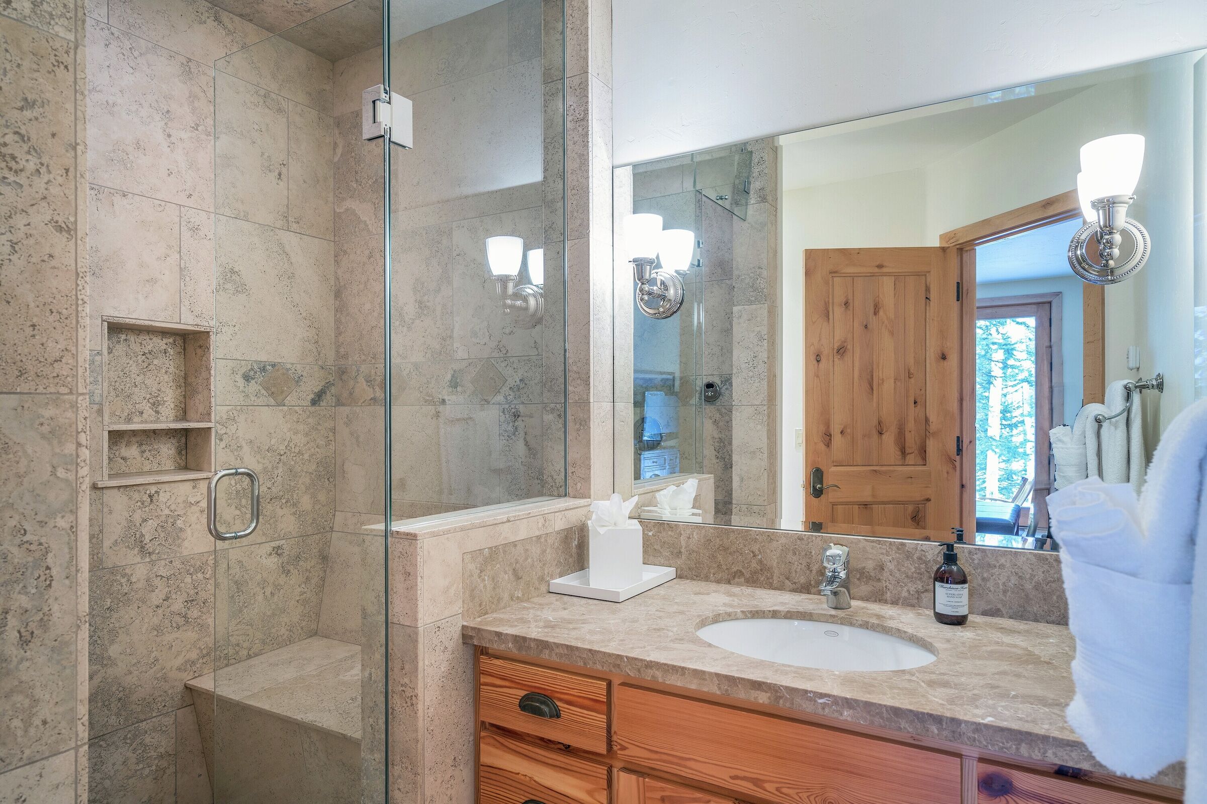 Den Bathroom