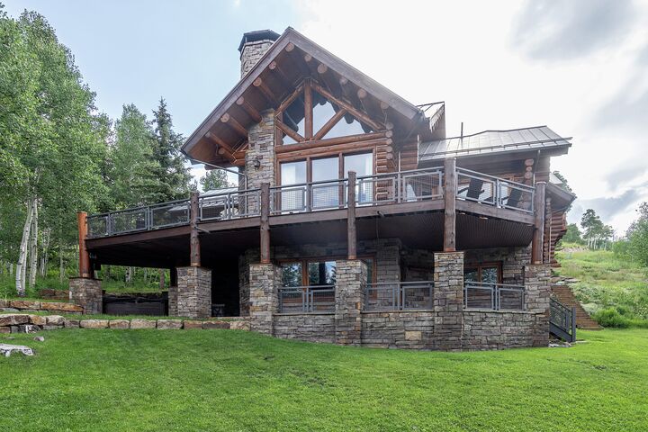 Slopeside Chateau