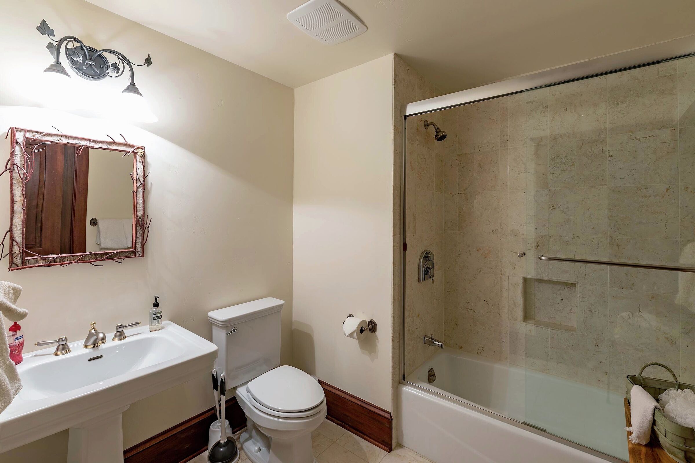 Ensuite Bathroom
