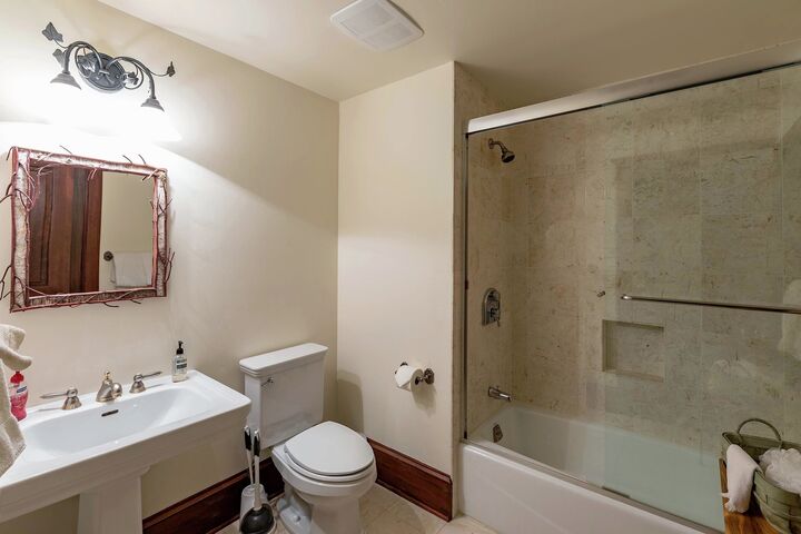 Ensuite Bathroom