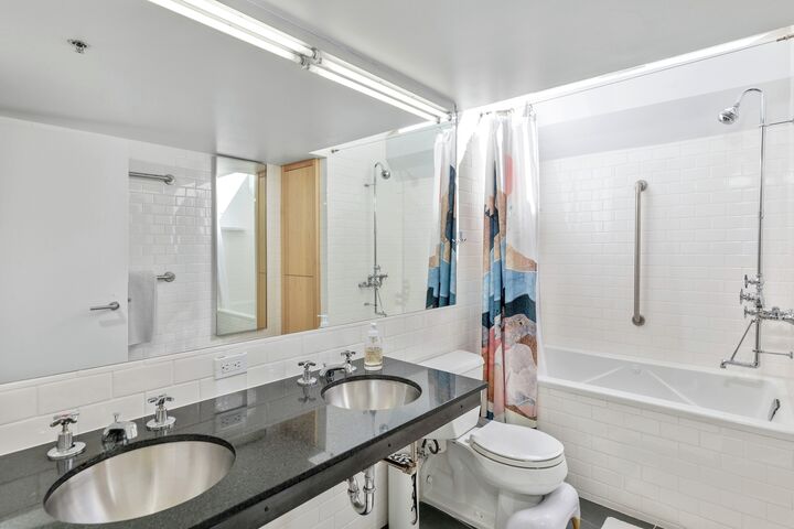 Master Ensuite Bathroom