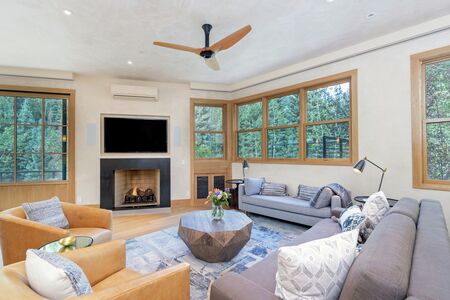 Unit Photo