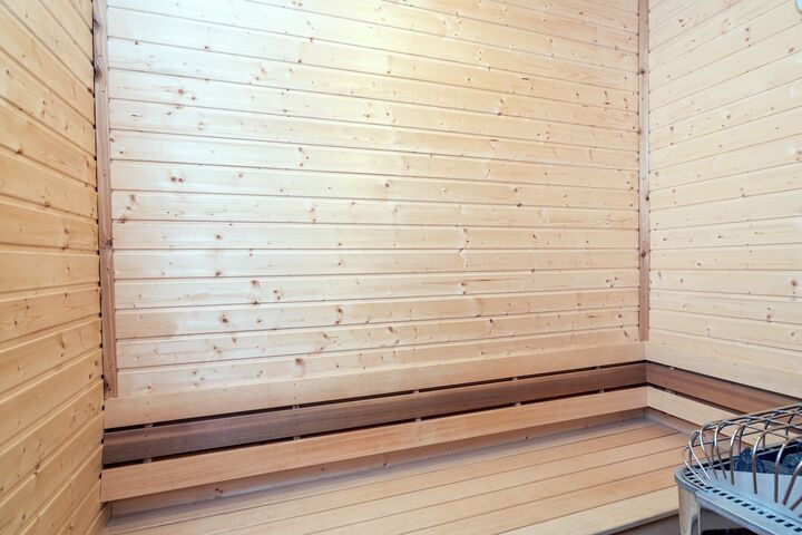 6 Bdrm 6.5 Bath HT - Indoor Sauna Room