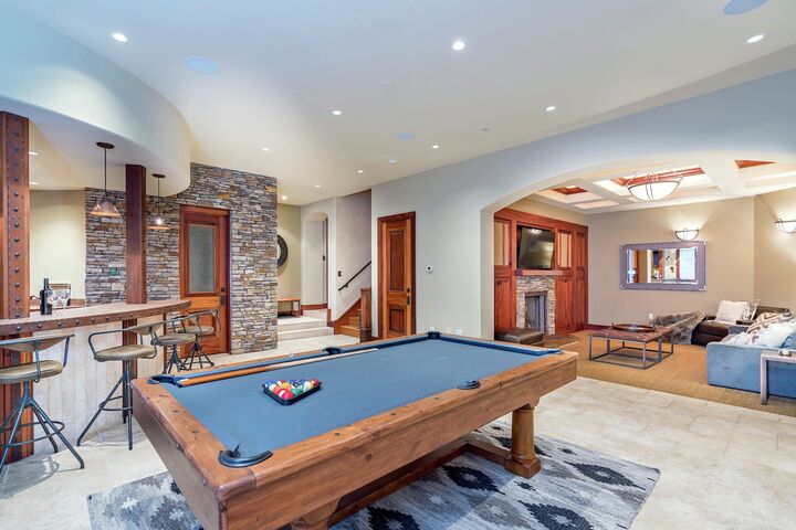 6 Bdrm 6.5 Bath HT - Family Room