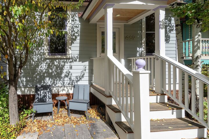 Hummingbird House