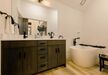 Gallery Thumbnail (#11 - Master Ensuite Bathroom)