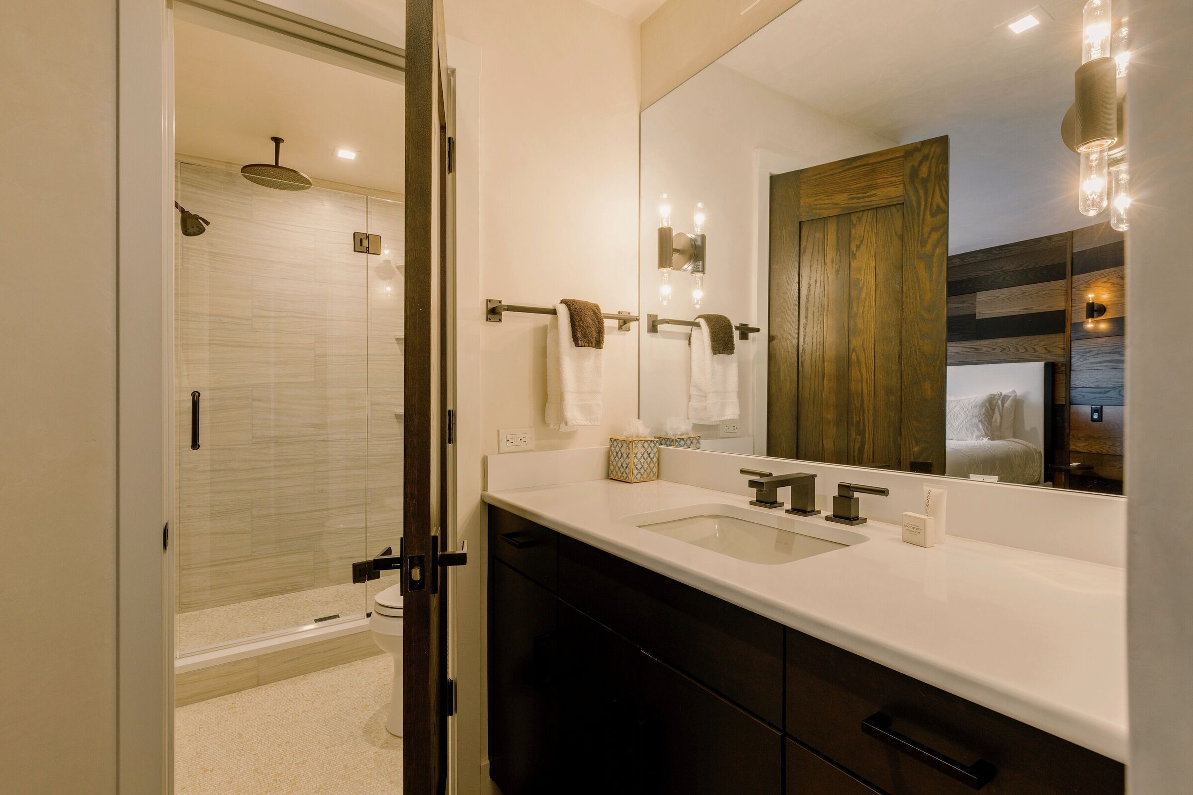 #11 - Ensuite Bathroom