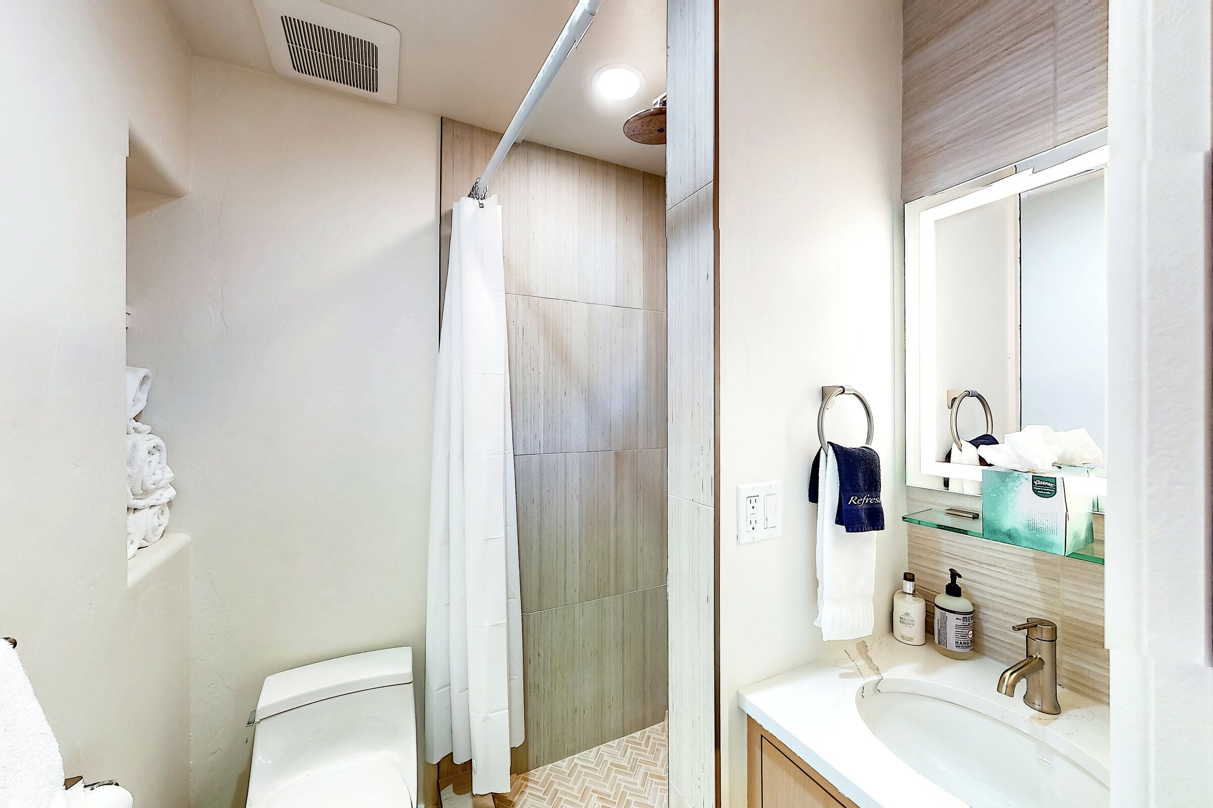 #20 - Bathroom