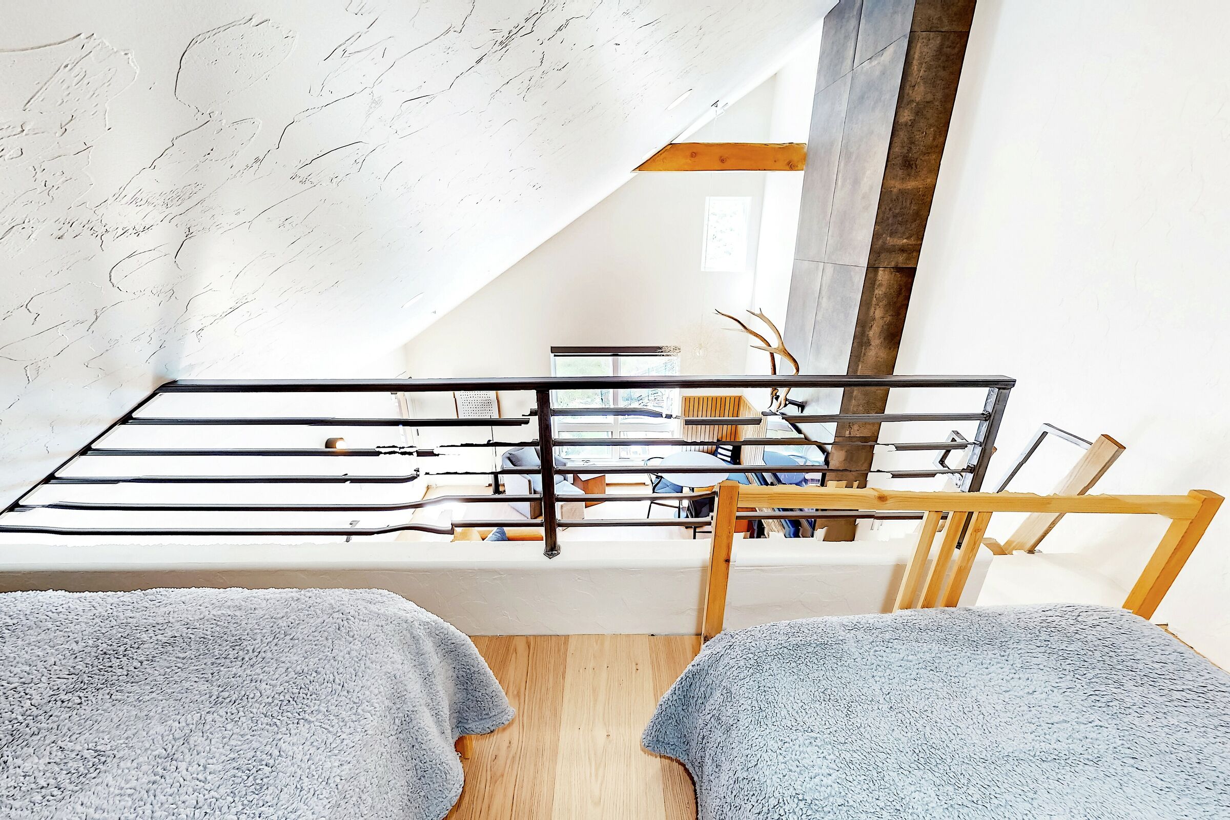#20 - Loft Bedroom