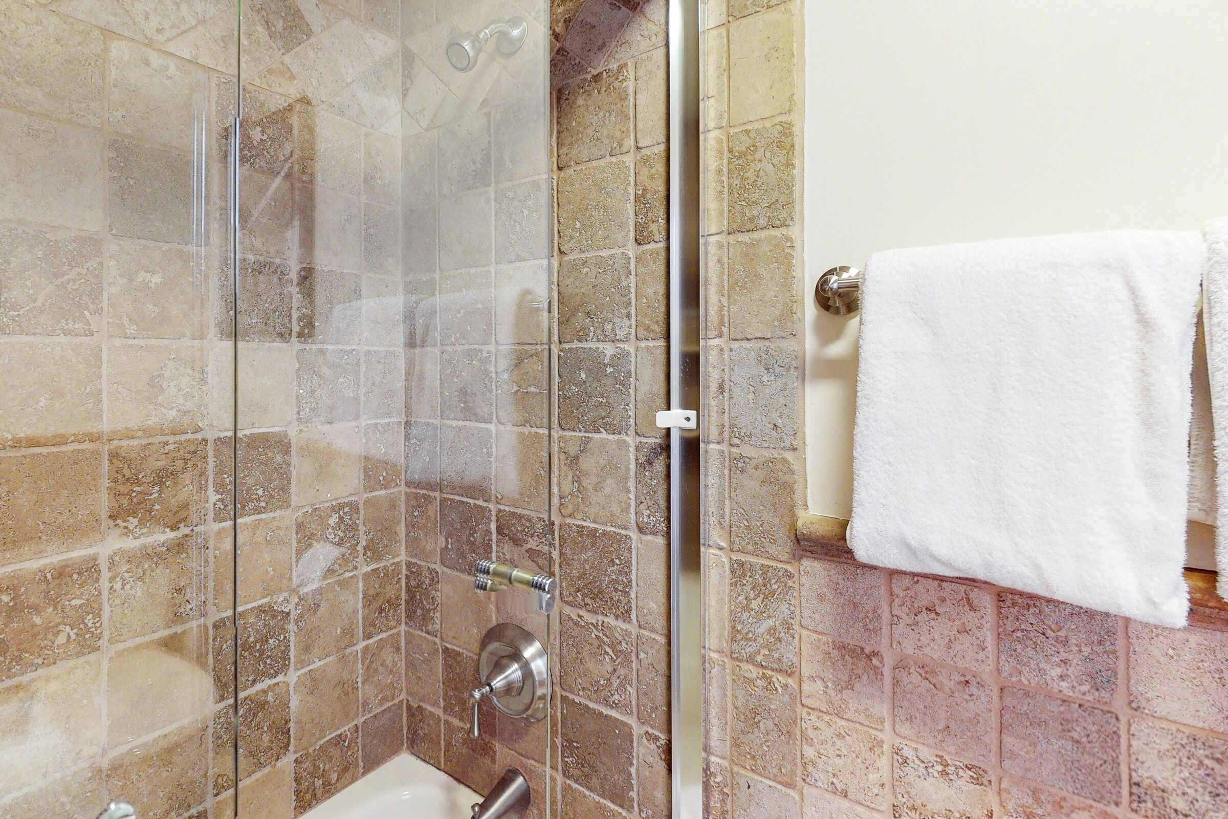 Master Ensuite Bathroom
