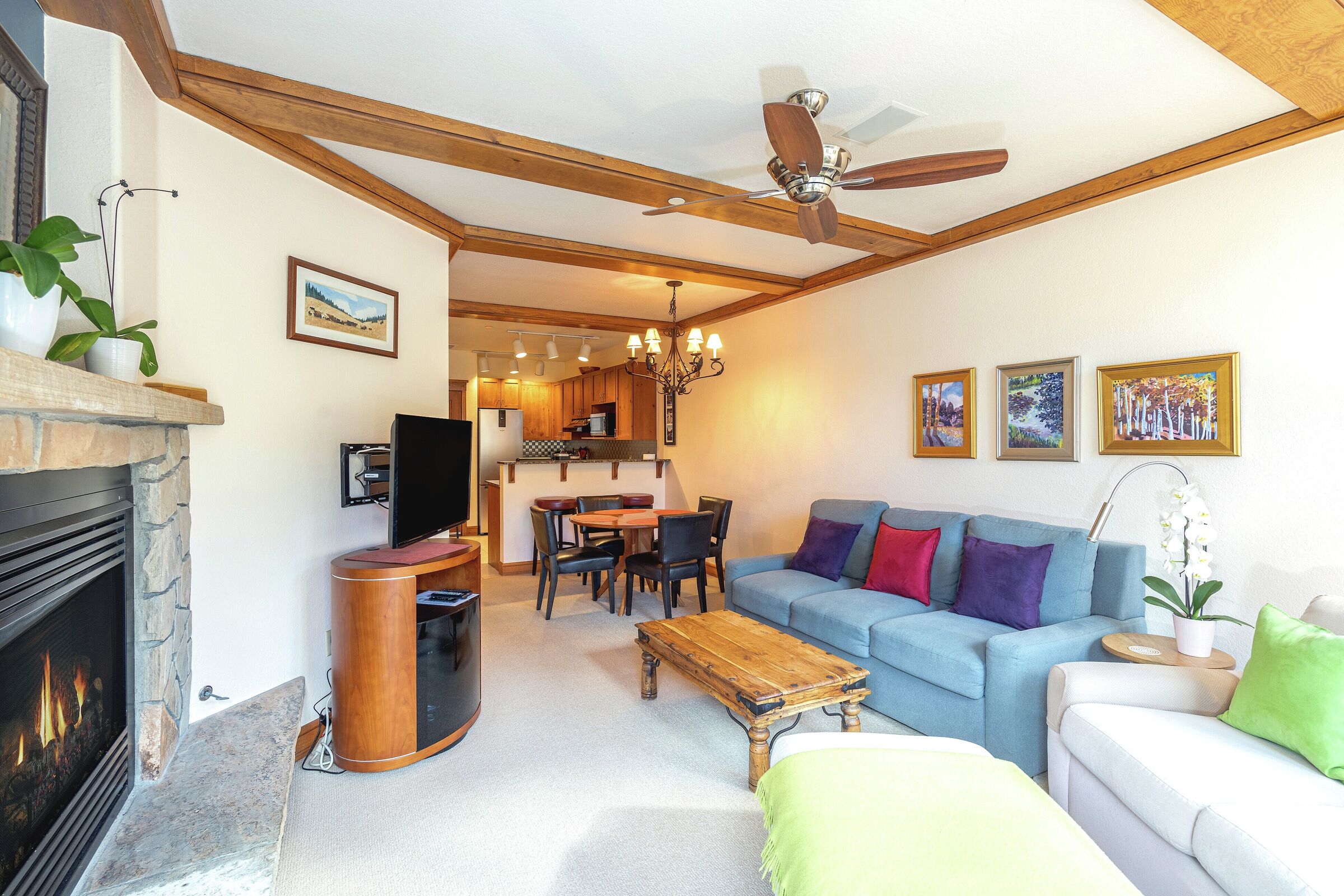 #3E - Living Area
