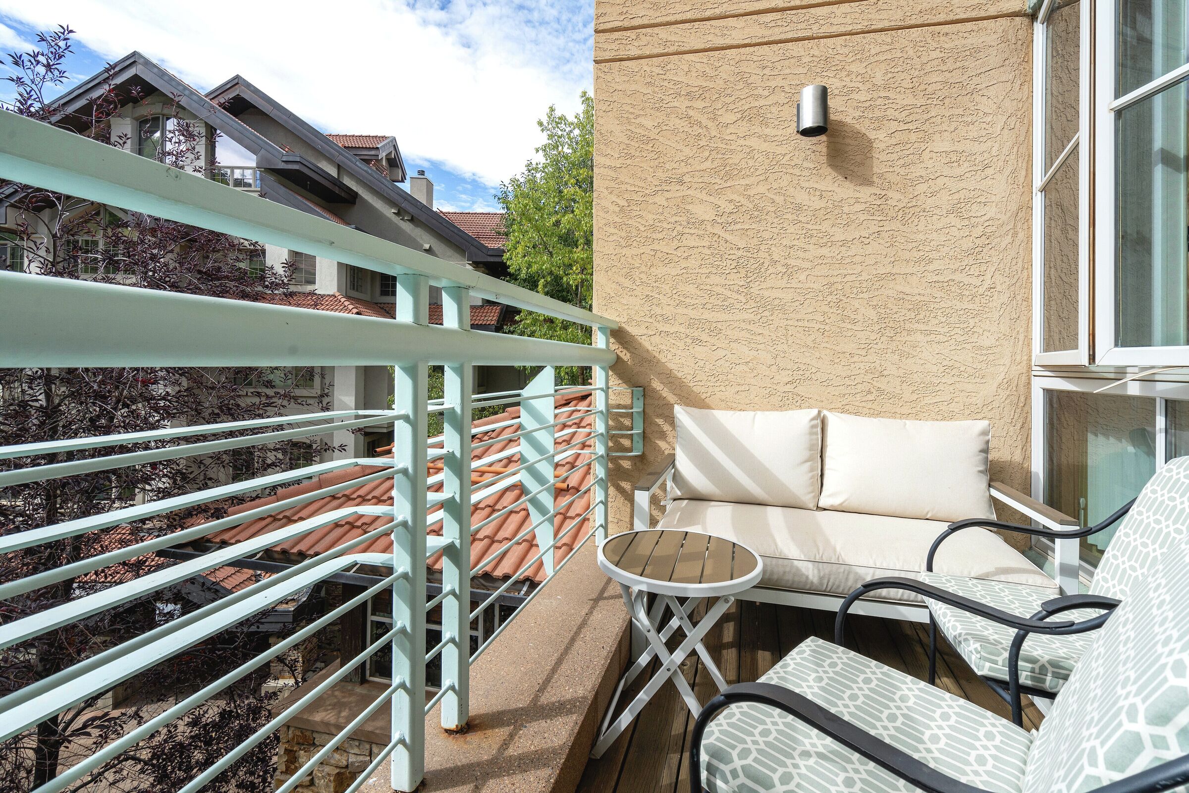 #3E - Balcony