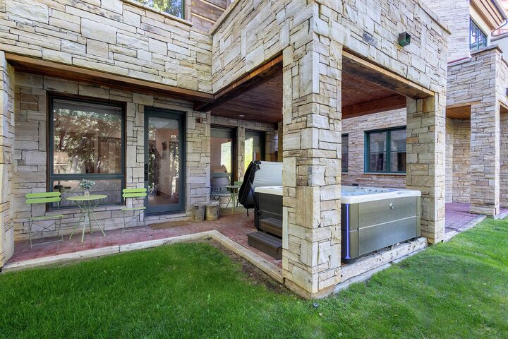 Patio with Hot Tub