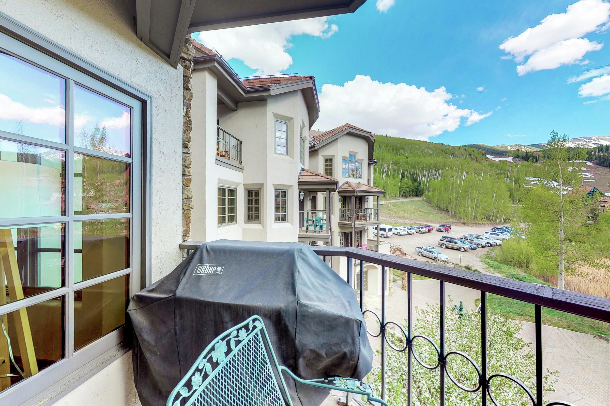 Balcony with BBQ