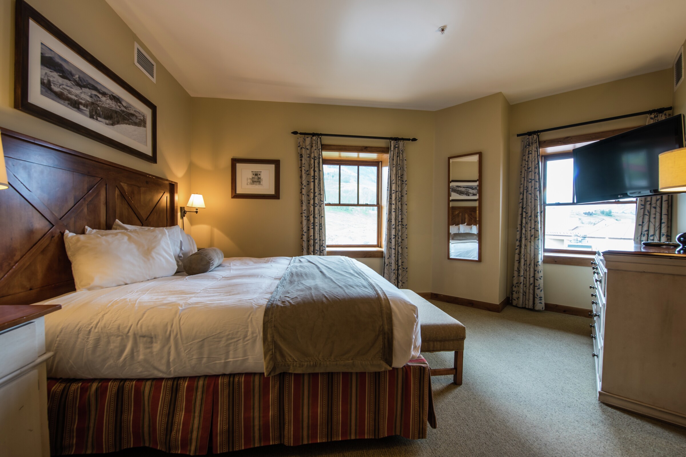 One Bedroom One Bath Bedroom