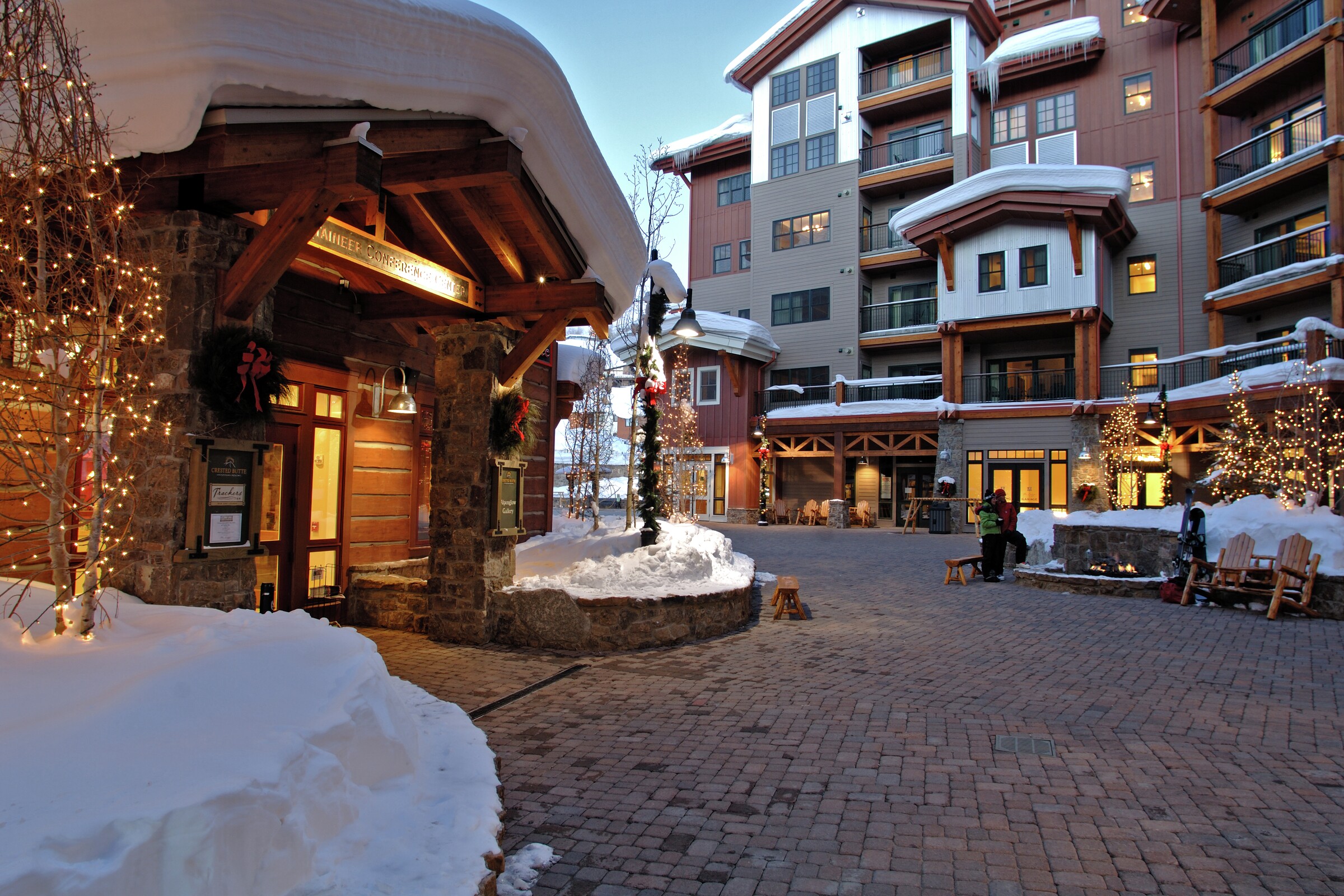 Lodge at Mountaineer Square