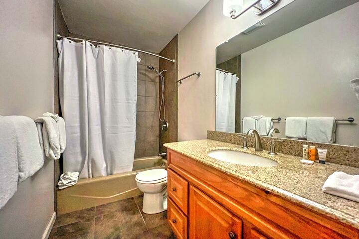 #11 - Ensuite Bathroom