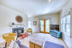 3 Bdrm 2.5 Bath - Living Room