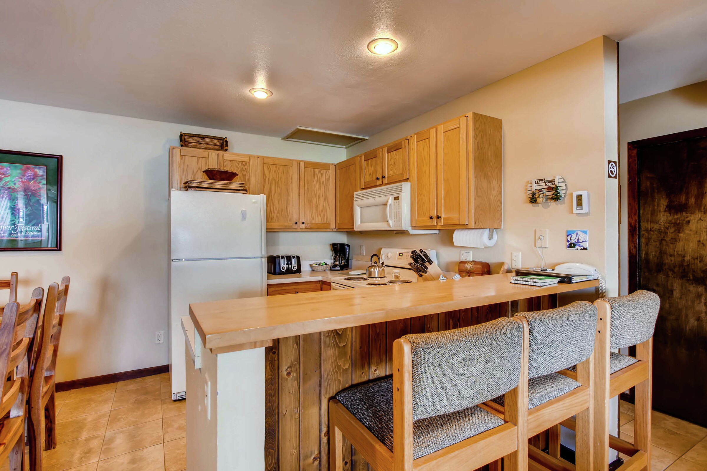 2 Bdrm 2 Bath - Kitchen